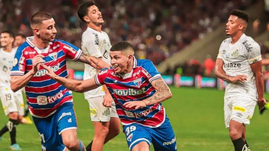 Fortaleza goleou Santos em partida pela 19ª rodada da Série A