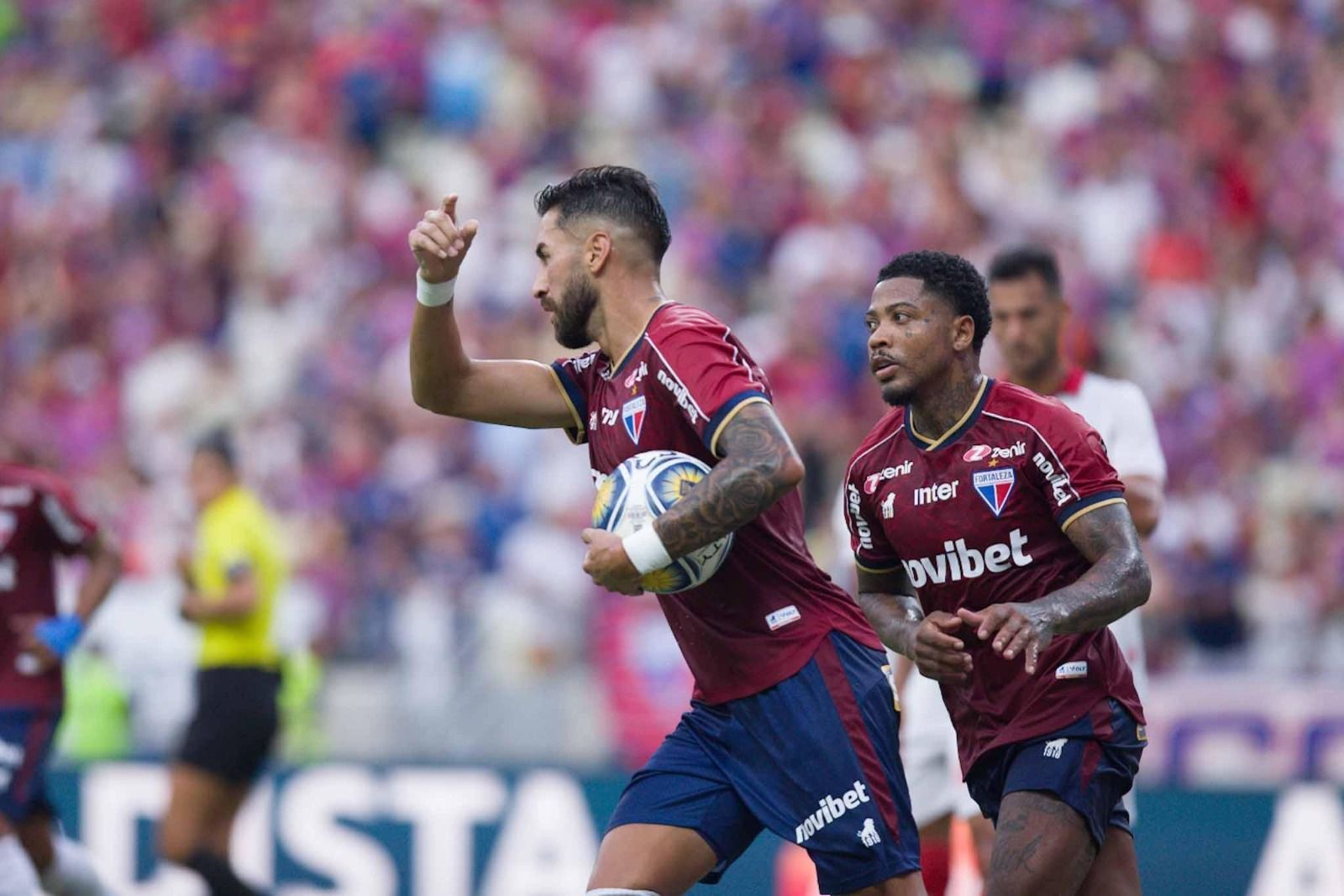 Fortaleza vira sobre América-RN e conquista primeira vitória na Copa do Nordeste