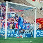 Goleiro estreia no profissional do Fortaleza e recebe elogios do ídolo Rogério Ceni