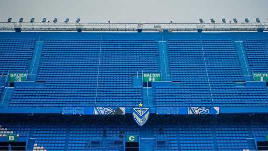 Estádio José Amalfitani, em Buenos Aires, palco do jogo desta terça-feira (19)