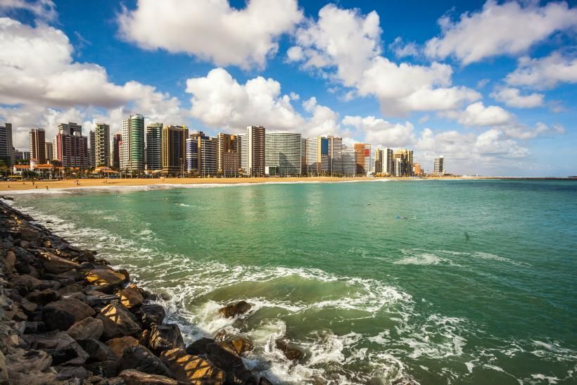 Jornalistas são assaltados durante gravação de reportagem sobre roubos em Fortaleza