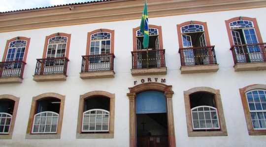 Acidente que matou 39 pessoas na BR-116 em Minas