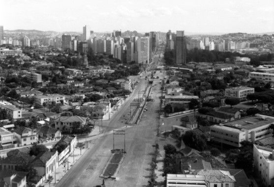 A curiosa história da cápsula do tempo perdida da Câmara de BH
