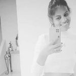 Mulher queimada em assalto morre e familiares organizam passeata