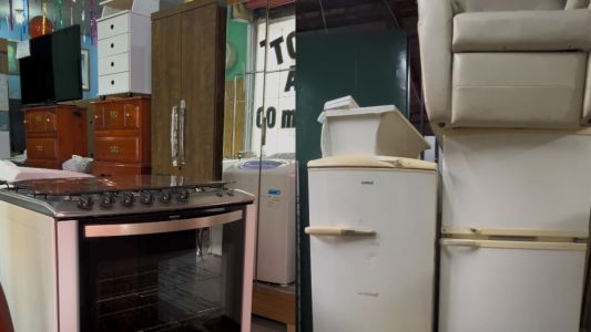 Fotos mostram móveis usados