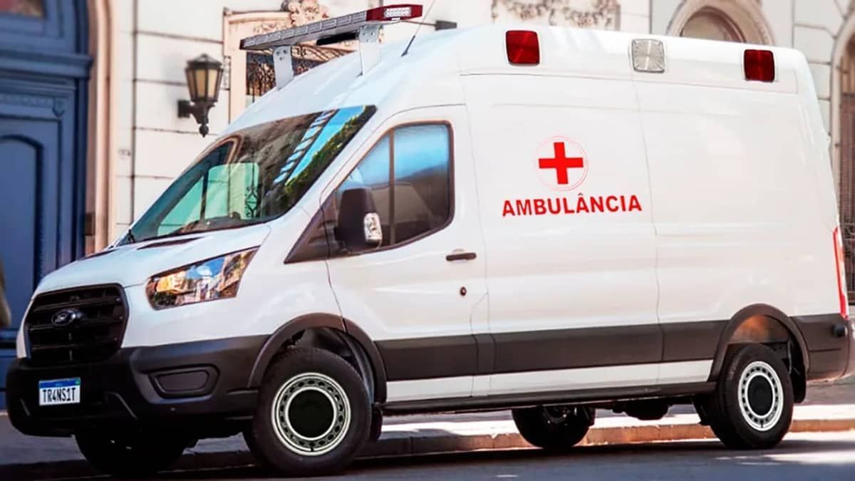 Secretaria de Saúde se pronuncia sobre situação da ambulância de Antônio Pereira 