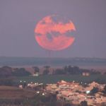 Primeira 'Superlua' de 2023 brilha no céu nesta semana; veja imagens