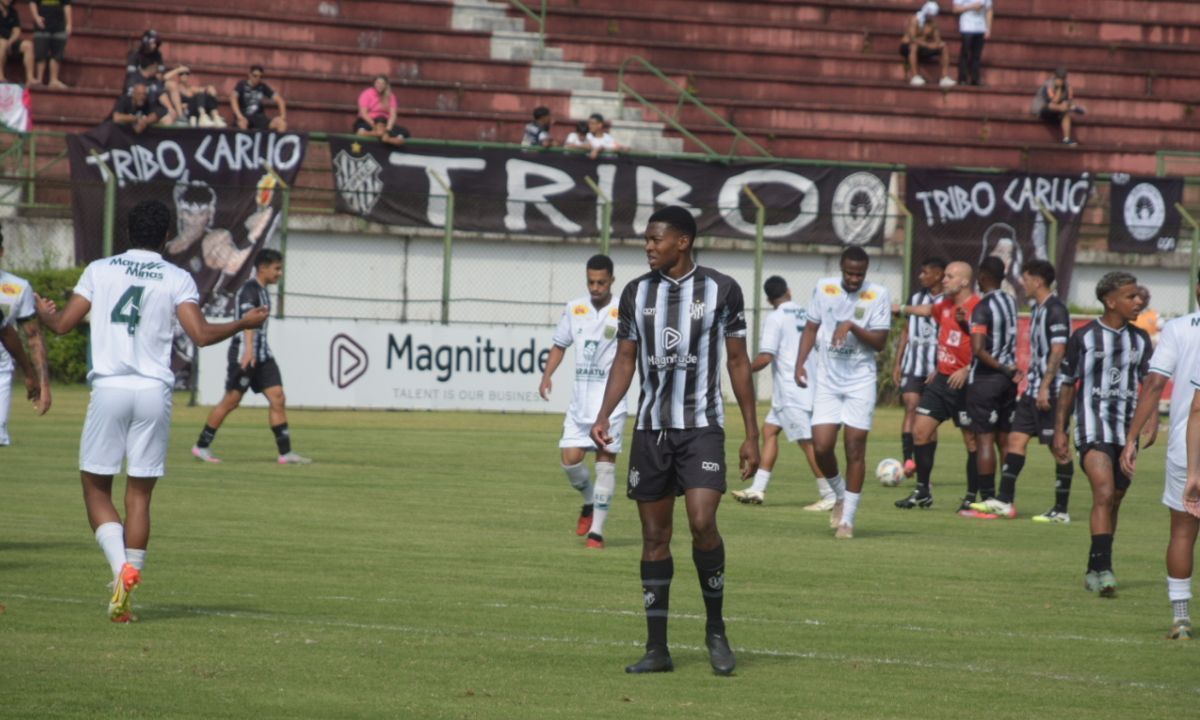 Tupi encerra participação no hexagonal final em confronto com o Boa Esporte