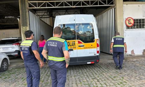Vistoria de Vans escolares