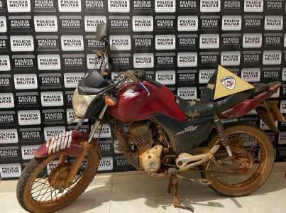 Moto apreendida pela Polícia Militar