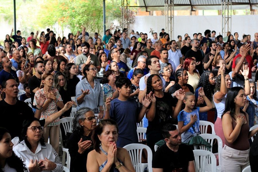 Encontro para famílias no Vale do Aço terá participação de Padre exorcista