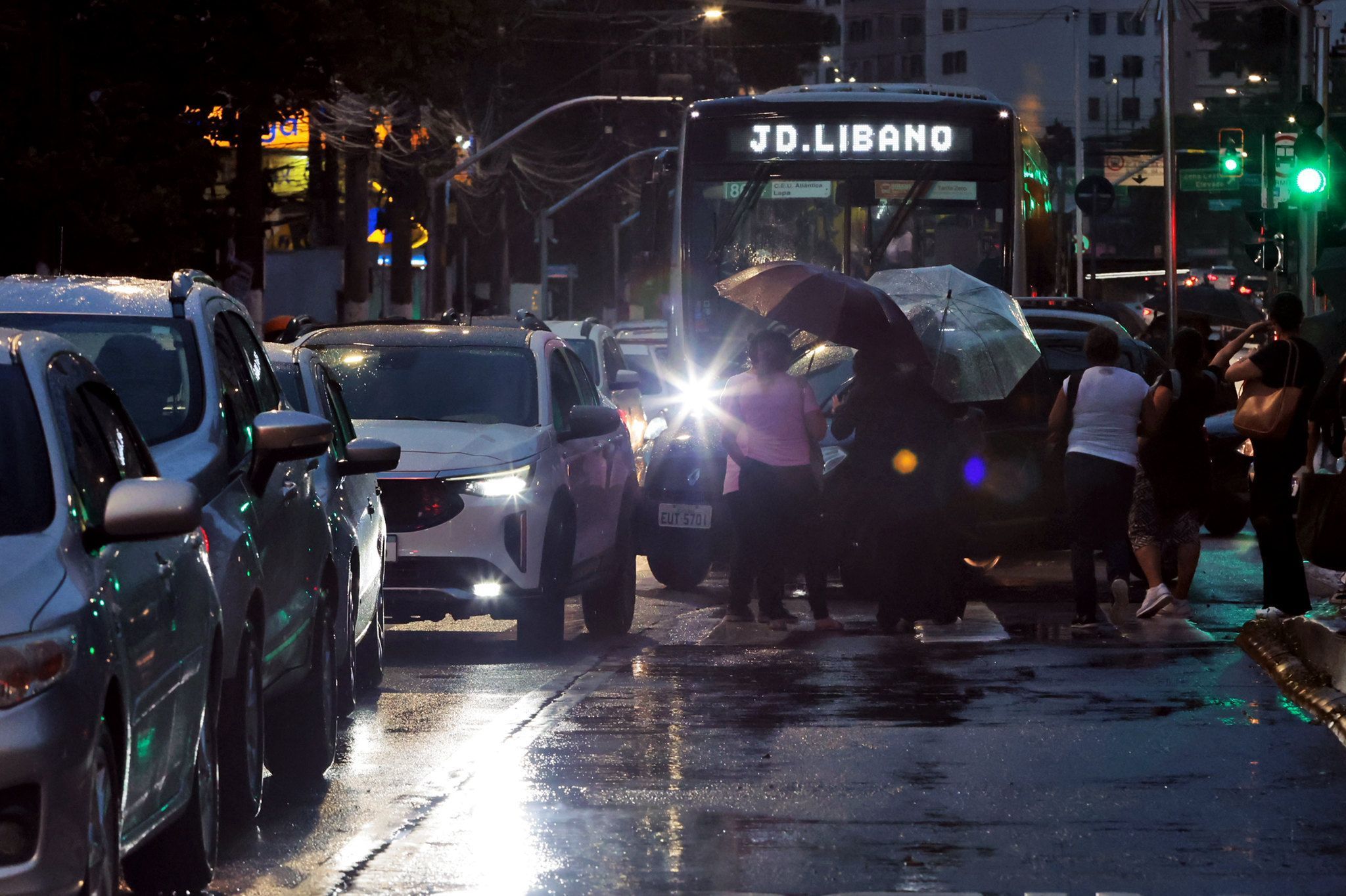 Alerta em SP: Capital está sob ameaça de alagamento generalizado
