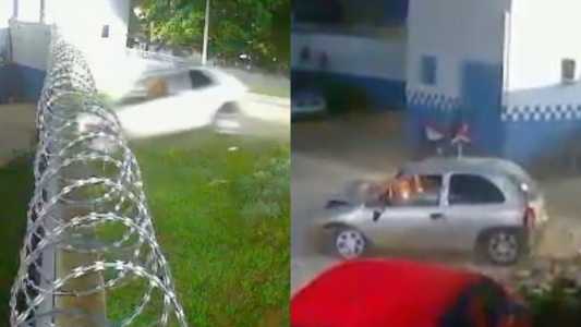 Câmeras de segurança registram momento em que carro voa e invade batalhão da Guarda Civil no interior de Goiás