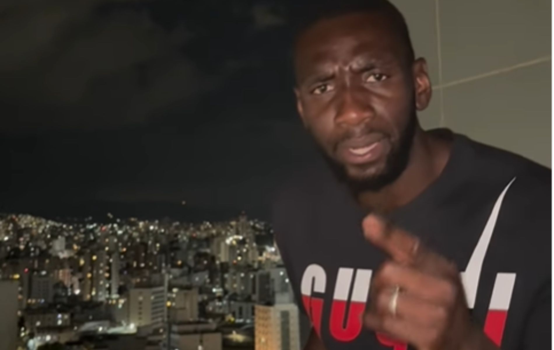 Bolasie comemora primeiro gol pelo Cruzeiro e leva torcida ao 'delírio' nas redes