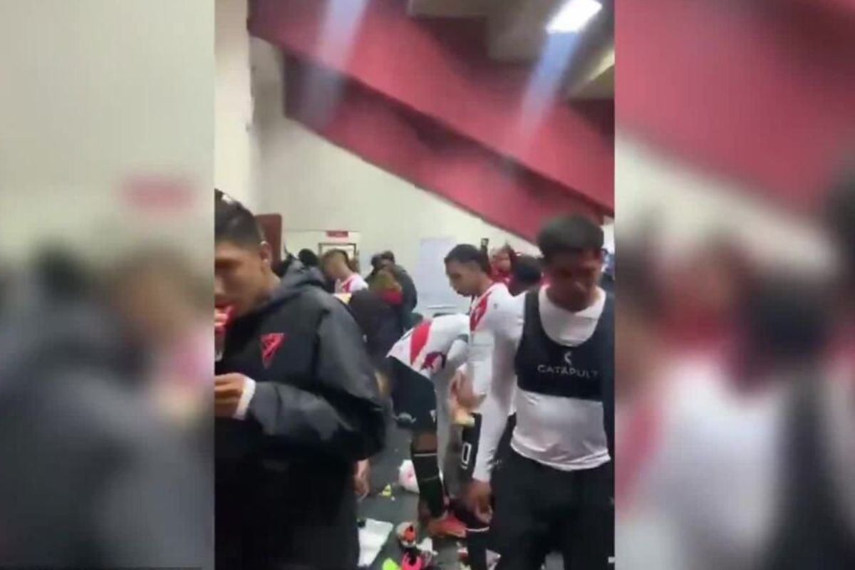 Clube sul-americano sofre ataque de torcedores no vestiário após derrota