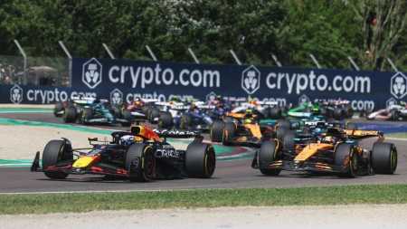 Carros da Fórmula 1 em ação na temporada 2025