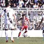 Ponte Preta marca nos acréscimos, empata com Náutico e garante acesso à Série B