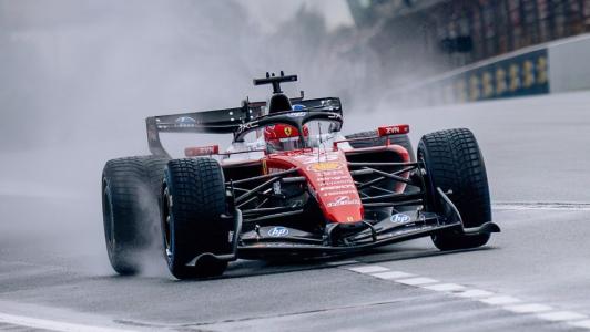 Charles Leclerc em ação com o SF-26 durante shakedown em Barcelona, na Espanha