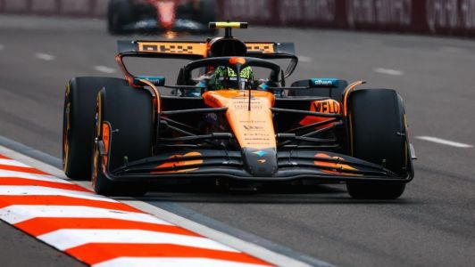 Lando Norris, da McLaren, em ação durante o GP do Azerbaijão