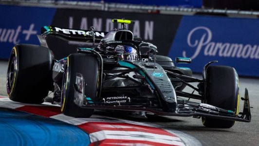 Mercedes em ação no GP de Las Vegas de Fórmula 1 2025