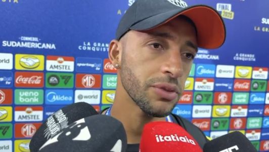 Vitor Hugo após a final da Copa Sul-Americana neste sábado (22)