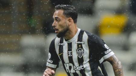 Maycon em ação pelo Atlético contra o Athletic