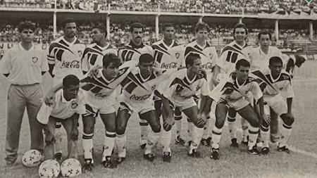 Time do Fluminense na vitória por 1 a 0 sobre o Ulsan Hyundai em amistoso em 1994