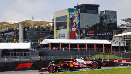Lewis Hamilton no Treino Livre 1 do GP de São Paulo de Fórmula 1