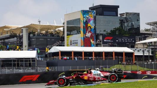 Lewis Hamilton no Treino Livre 1 do GP de São Paulo de Fórmula 1