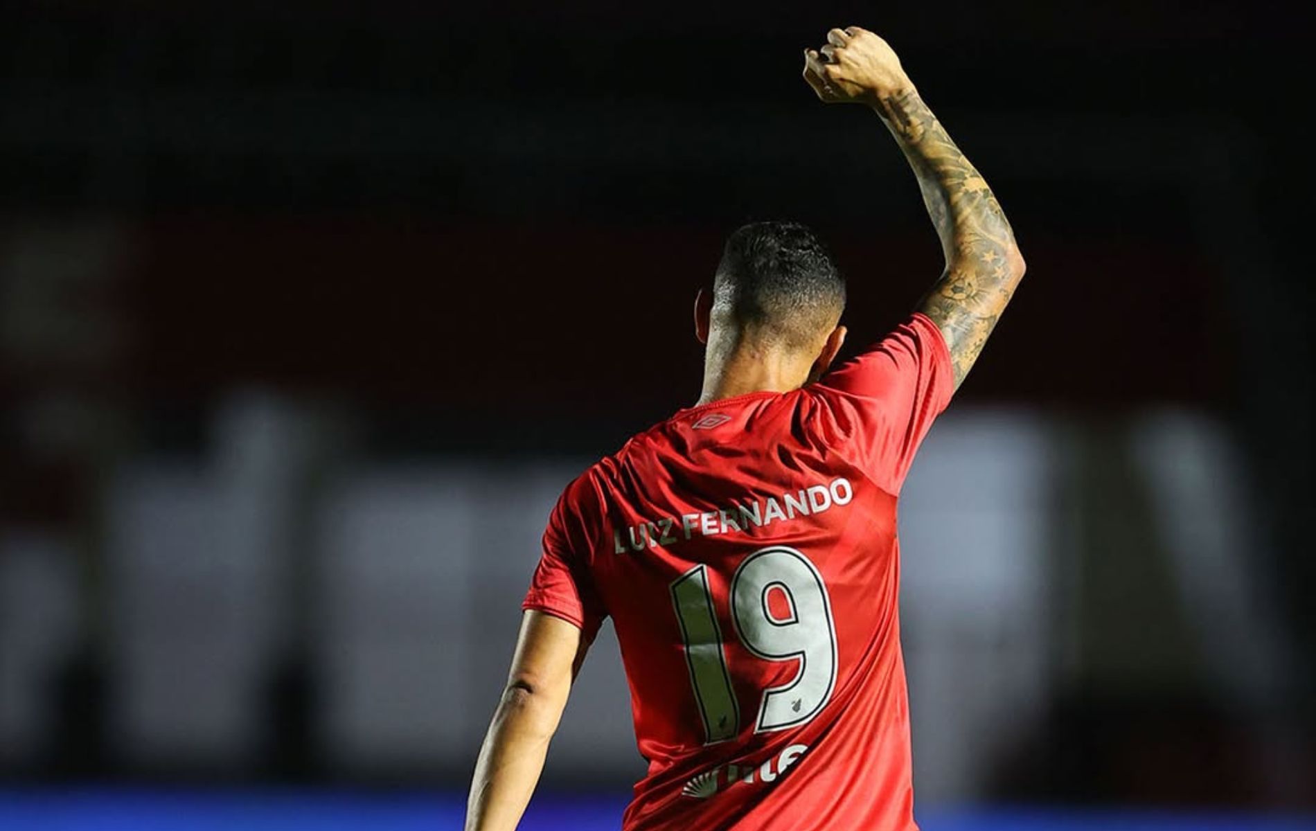 Athletico derrota Pouso Alegre e vai à segunda fase da Copa do Brasil
