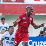 Atacante do Cruzeiro celebra destaque no Tombense e sonha com volta à Toca