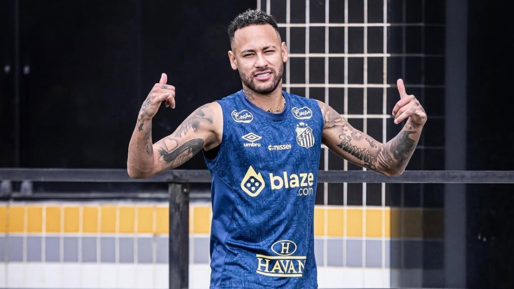Neymar amplia coleção de carros e compra Ferrari avaliada em R$ 7,5 milhões