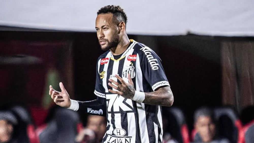 Neymar nega interesse em atuar no Flamengo e ofende jornalista: 'Fdp mentiroso'
