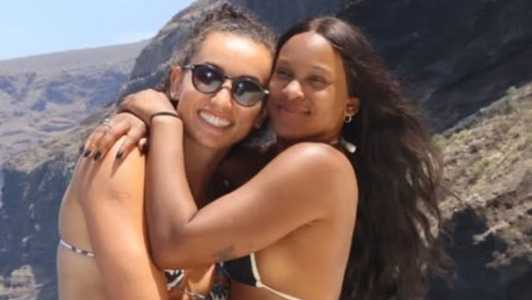 Gabi Guimarães e Rebeca em viagem para a Costa Brava, na Espanha