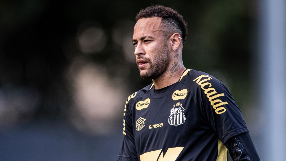 Neymar, mesmo em atividade, diz que já cumpriu papel no futebol: 'Deixei meu legado'