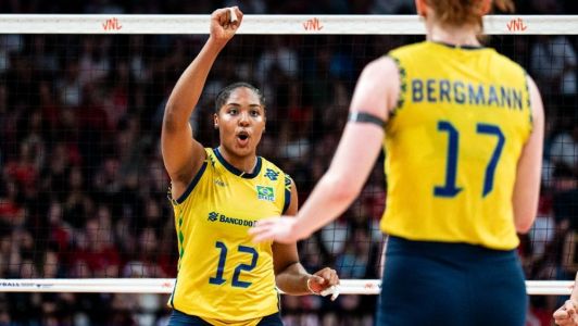 Ana Cristina em jogo da Seleção Brasileira Feminina de Vôlei