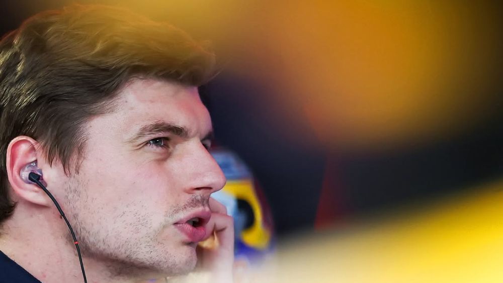 Em meio a rumores de interesse da Mercedes, Verstappen abre o jogo sobre permanência