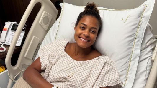 Adenízia, do Praia Clube, passa por cirurgia no útero