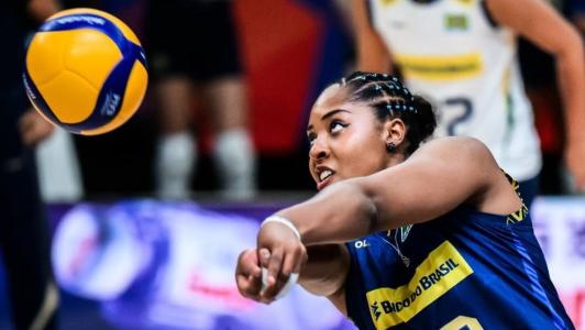 Ana Cristina em jogo da VNL 2025