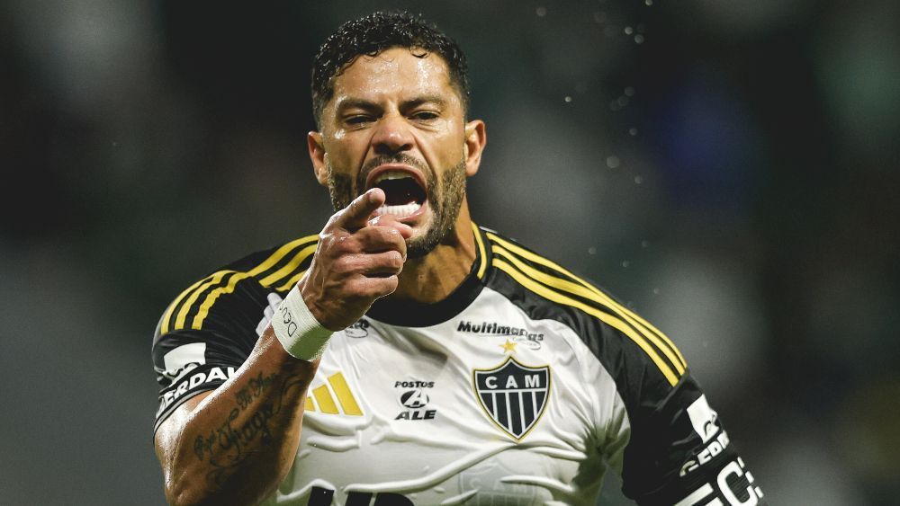 Dublador faz leitura labial de Hulk em Palmeiras x Atlético e revela discussão com árbitro