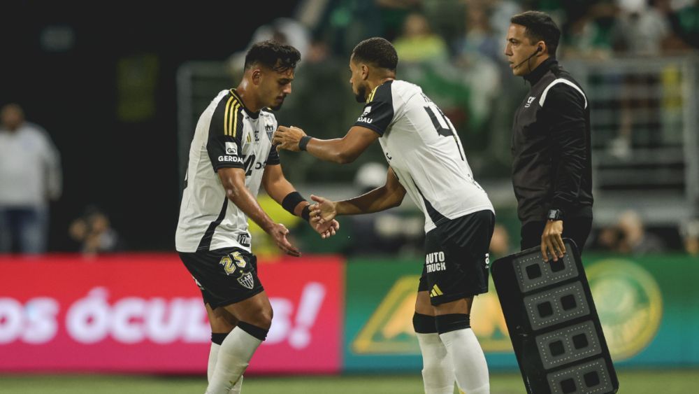 Atlético: substituído no primeiro tempo por Cuca, Gabriel Menino manda recado nas redes