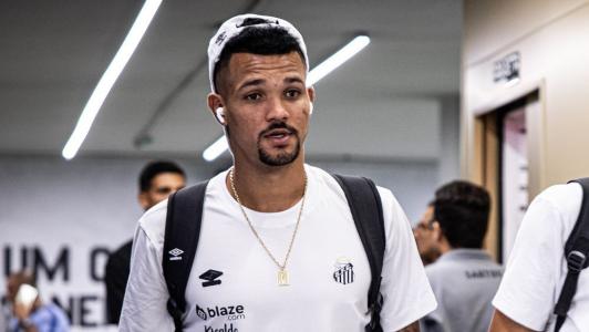 Zé Ivaldo no Santos