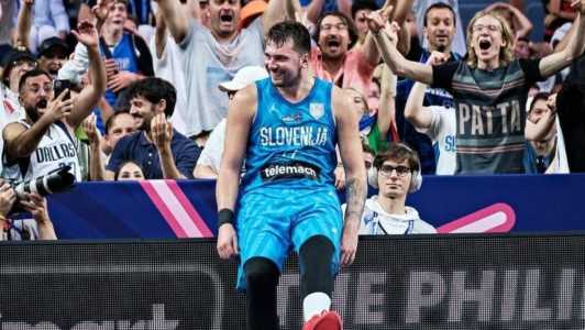 Luka Doncic em ação pela seleção da Eslovênia