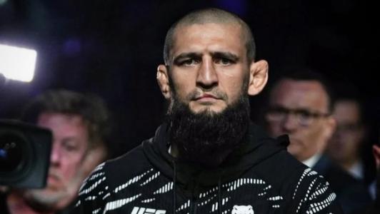 Khamzat Chimaev é o atual campeão da divisão dos pesos-médios do UFC