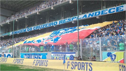 Torcida do Cruzeiro compareceu no estádio Independência para o jogo diante do Palmeiras, no último domingo (31)