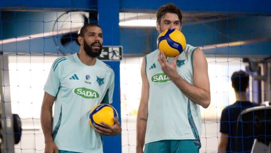 Wallace e Lucão em treino do Sada Cruzeiro