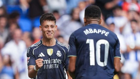 Arda Guller e Mbappe celebram gol pelo Real Madrid