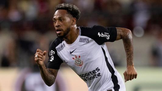 José Martínez em ação pelo Corinthians