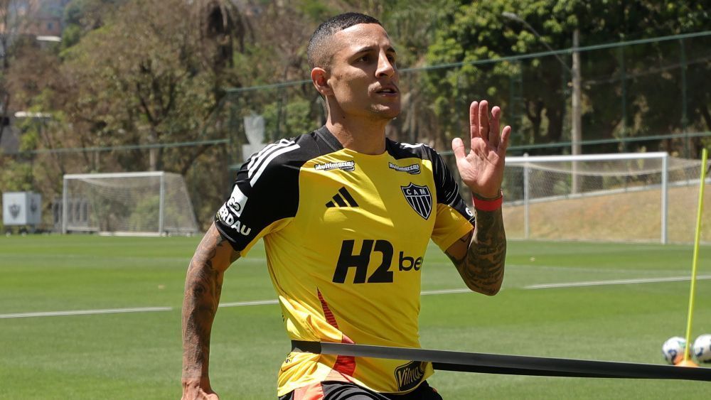 Atlético: Guilherme Arana revela que perdeu dois quilos após virose