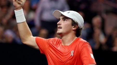 João Fonseca em ação na Laver Cup
